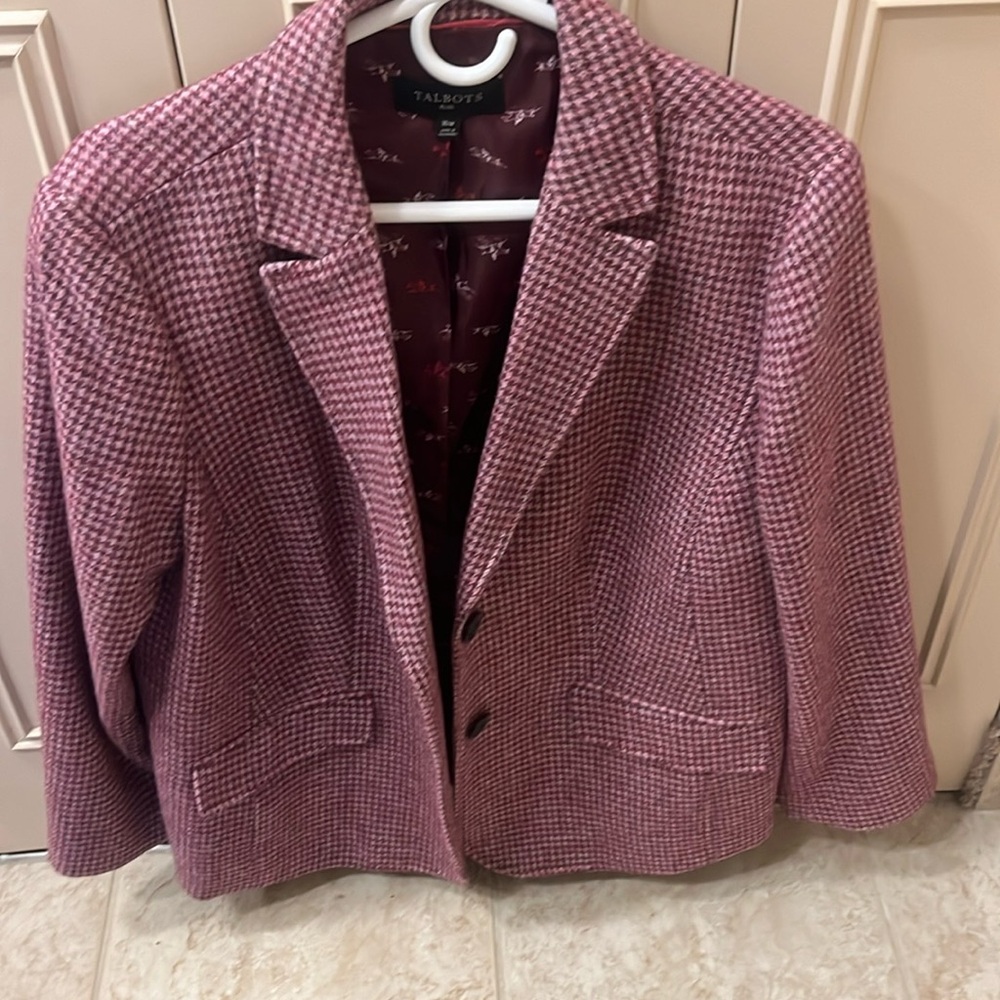 Talbots Pink and Burgundy Houndstooth Blazer Jacket